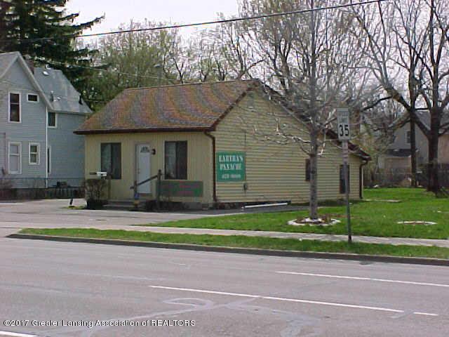 813 Saginaw Street - Photo 1