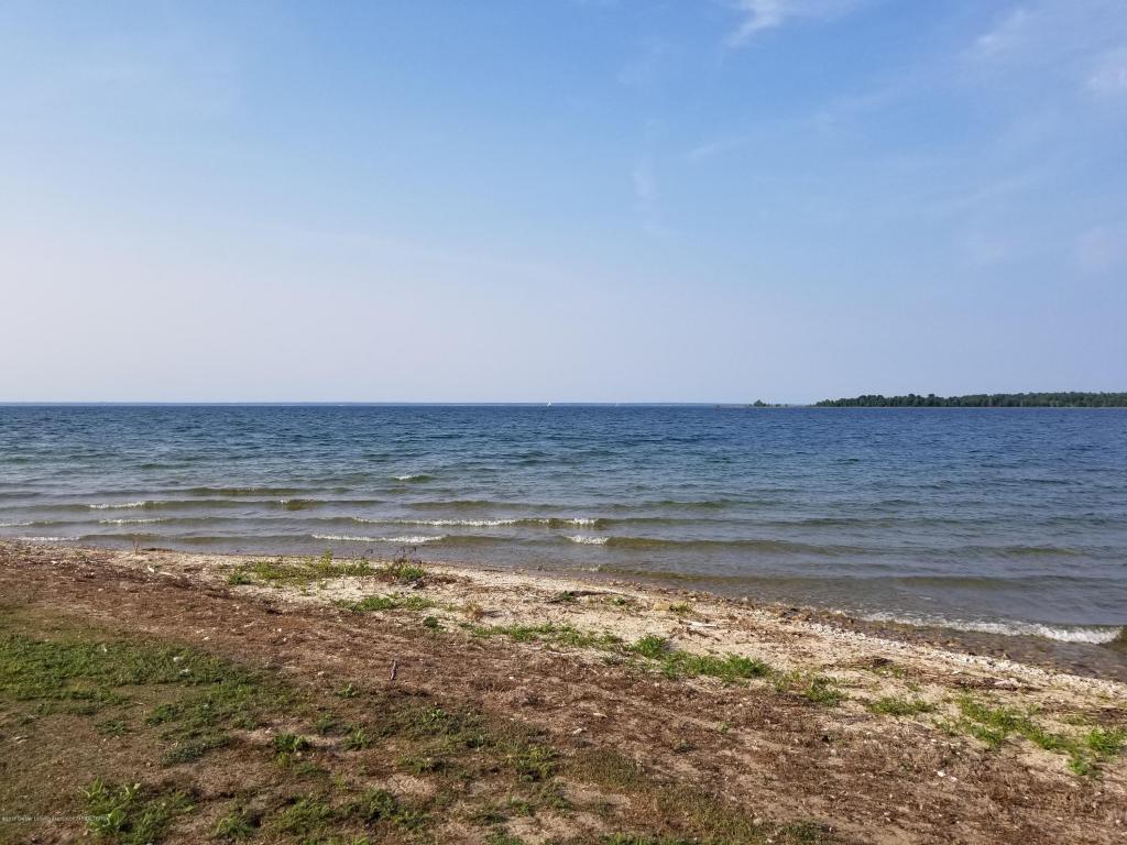 1242 Lofgren Shore Drive - Photo 1