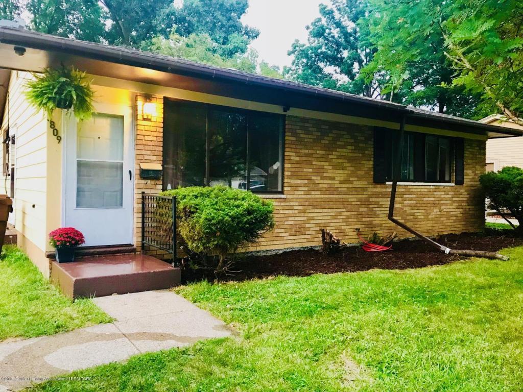 3809 Berwick Drive - Photo 1