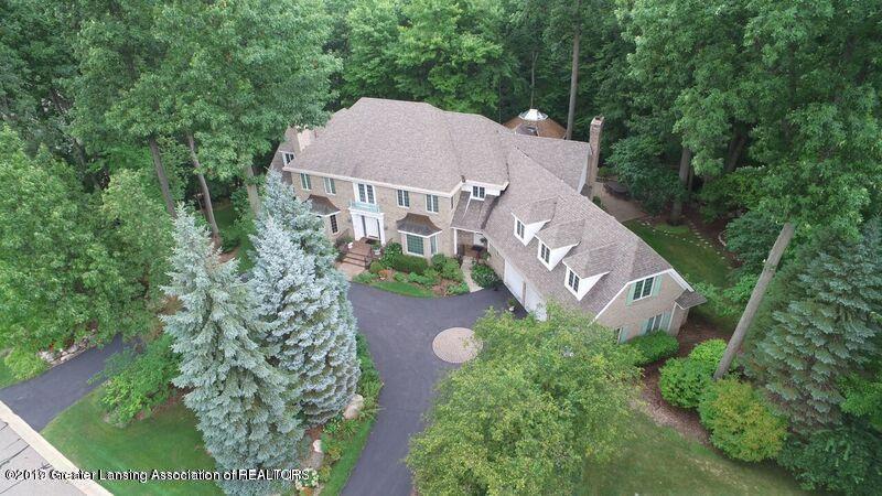 6231 Heathfield Drive - Photo 1