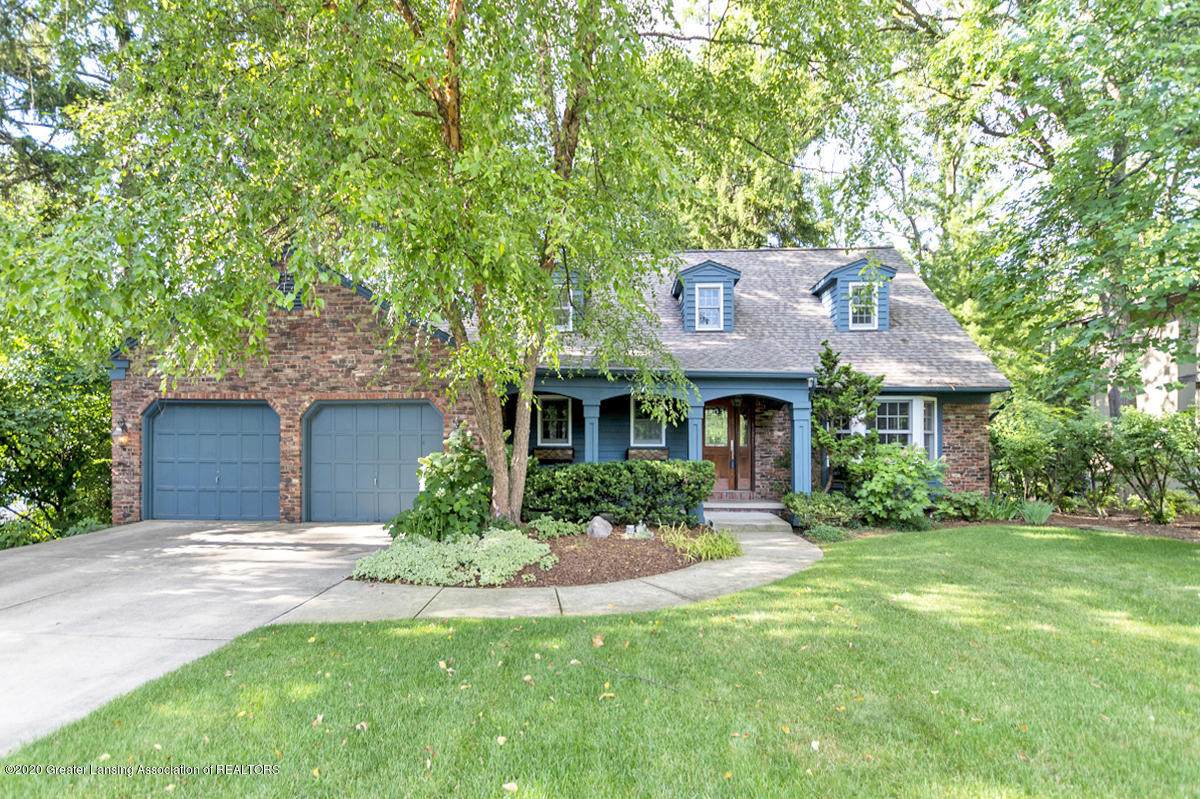 1090 Whitman Drive - Photo 1