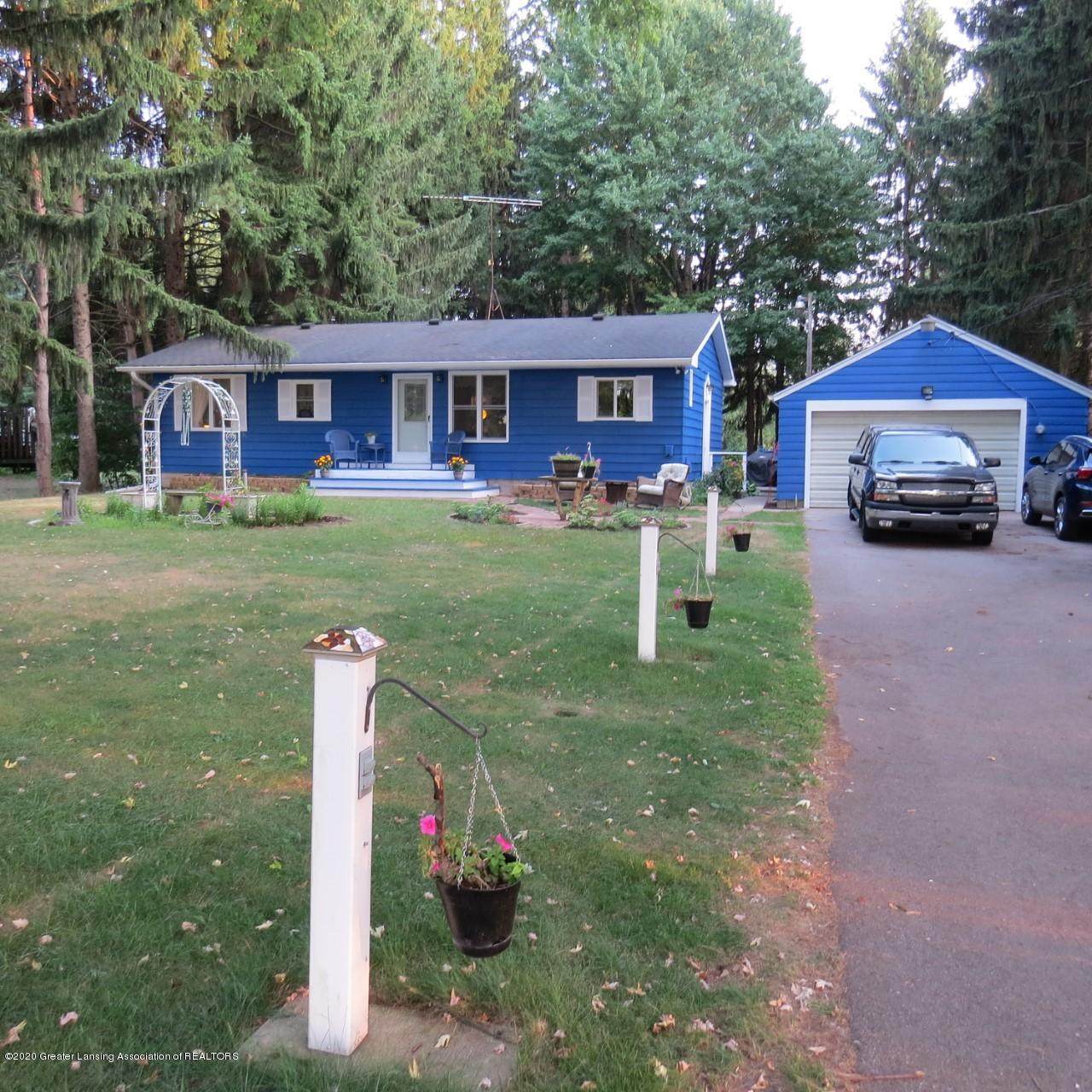 3165 Harper Road - Photo 1
