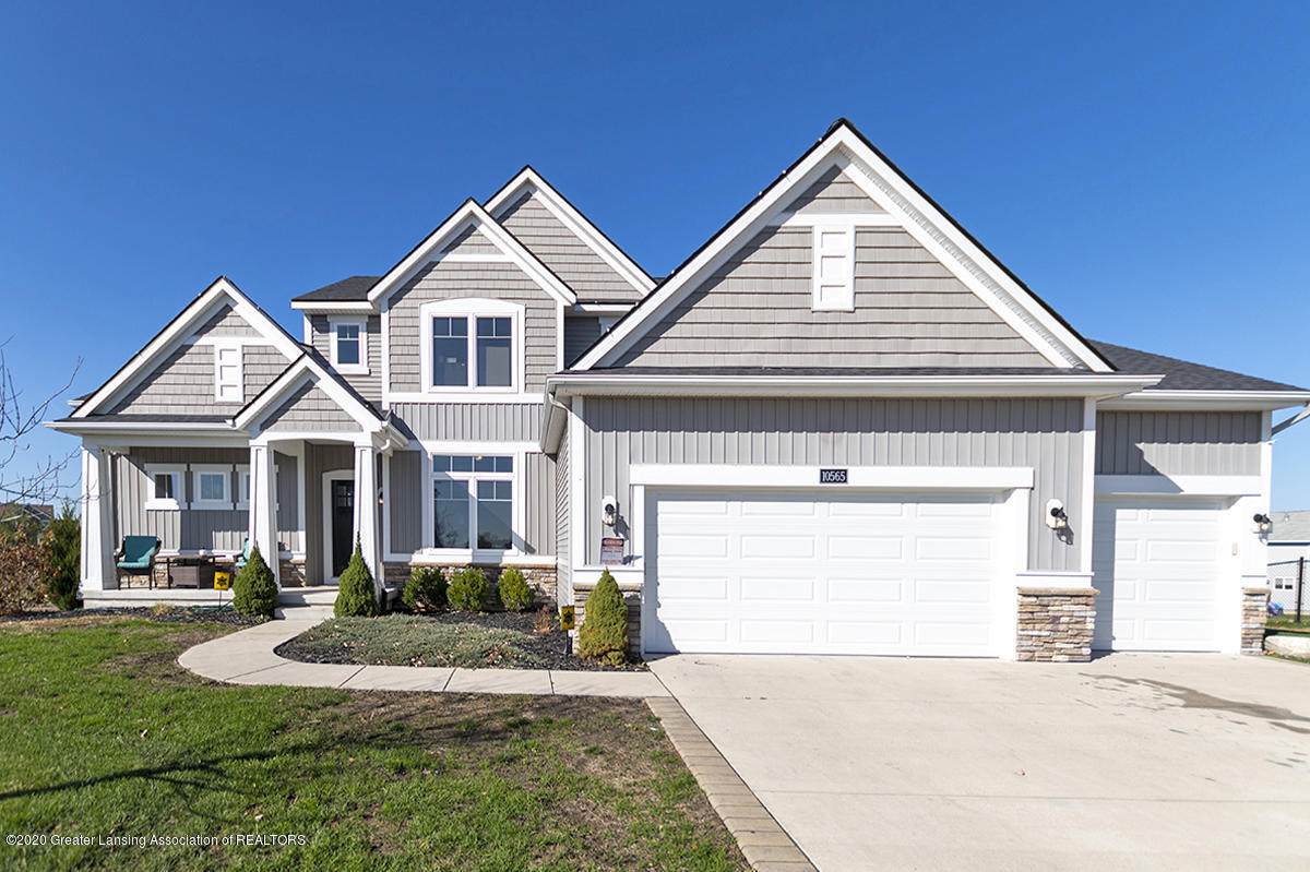 10565 Saddlebrook Drive - Photo 1