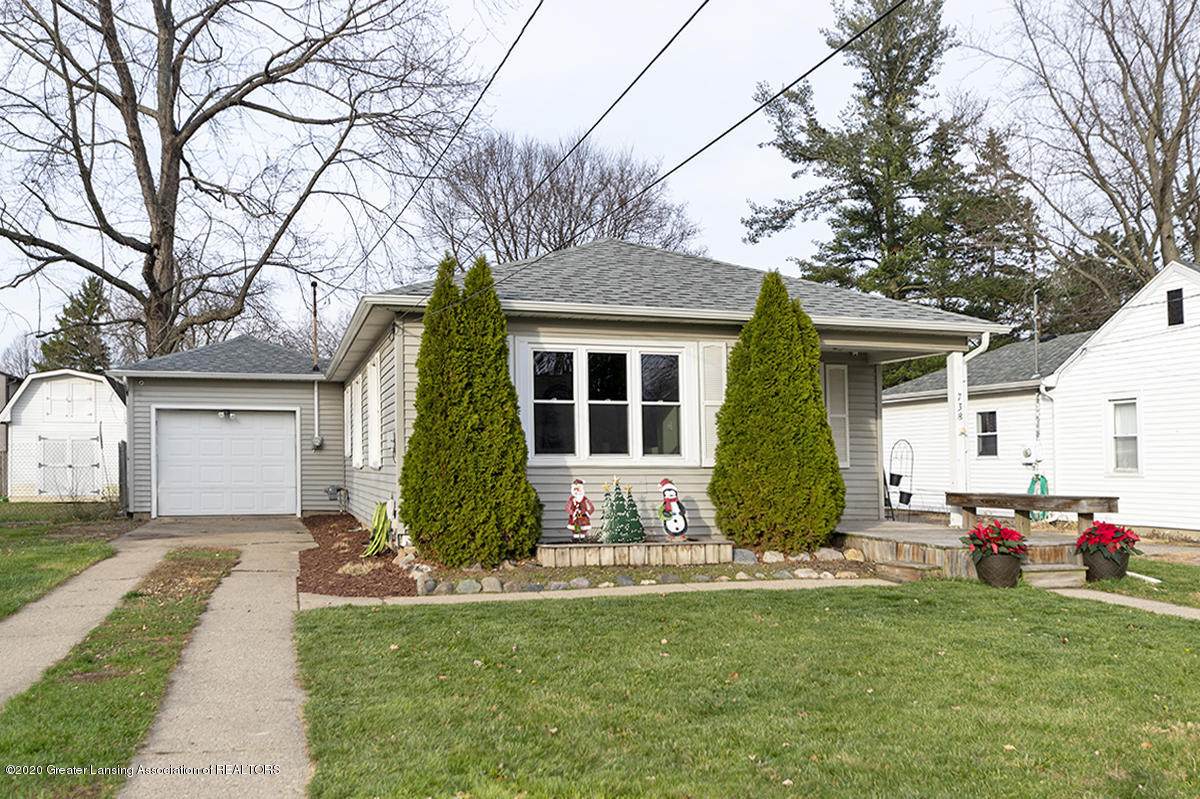 738 Center Street - Photo 1