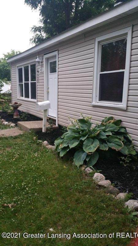 401 Broadwell Street - Photo 1