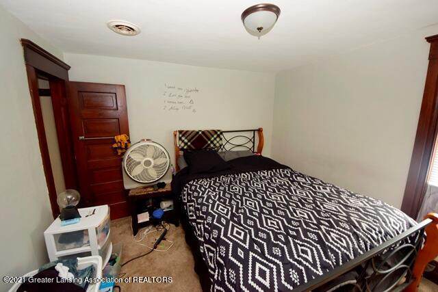 1524 Vine Street - Photo 1