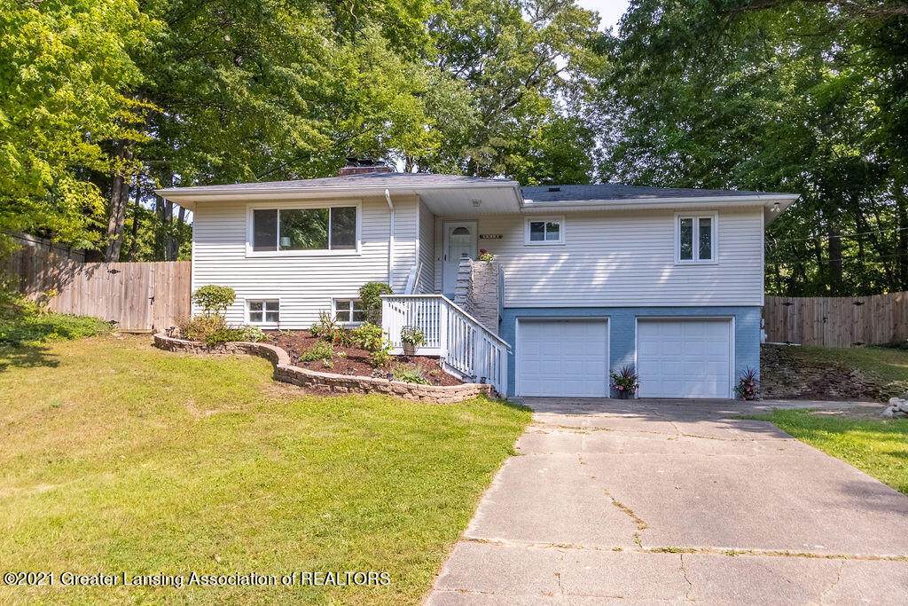 4416 Maumee Drive - Photo 1