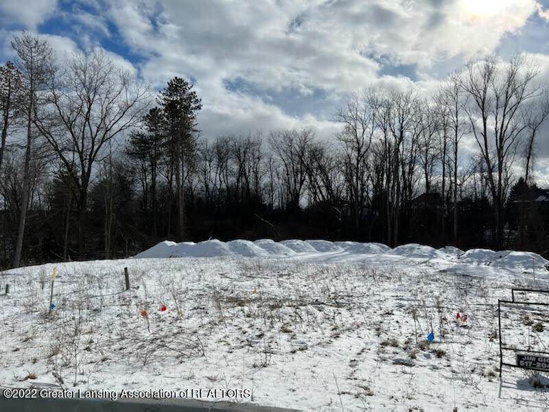 6494 Heathfield Drive - Photo 1