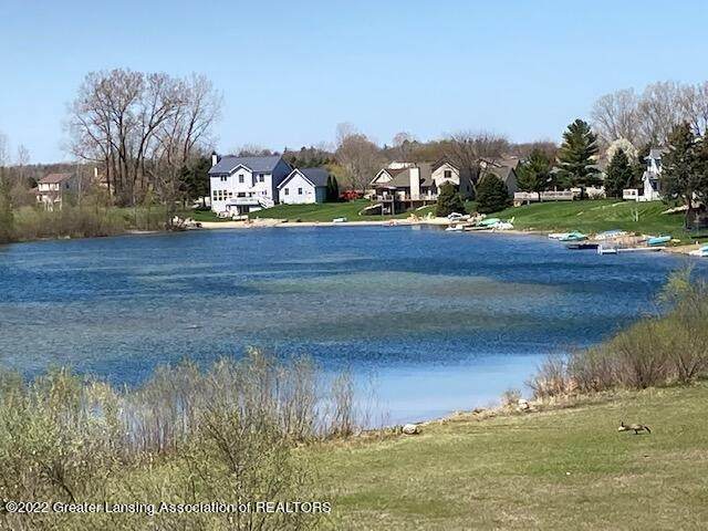 1058 Crandell Drive - Photo 1