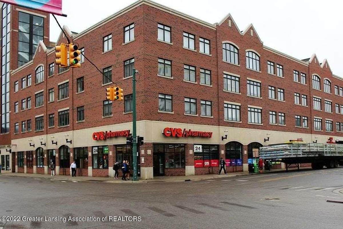 220 M. A. C. Avenue - Photo 1
