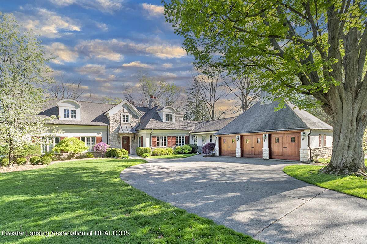 2 Locust Lane - Photo 1