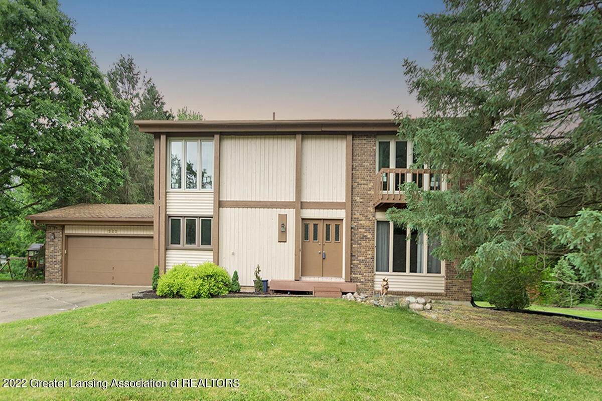 1222 Buckingham Road - Photo 1