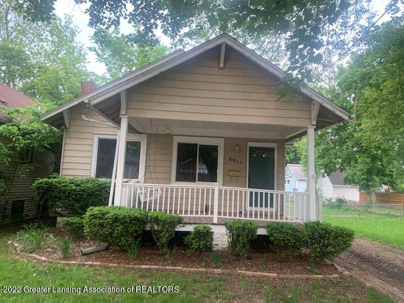 2211 Rundle Avenue - Photo 1
