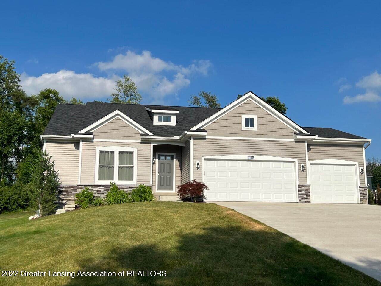 13585 Acacia Lane - Photo 1