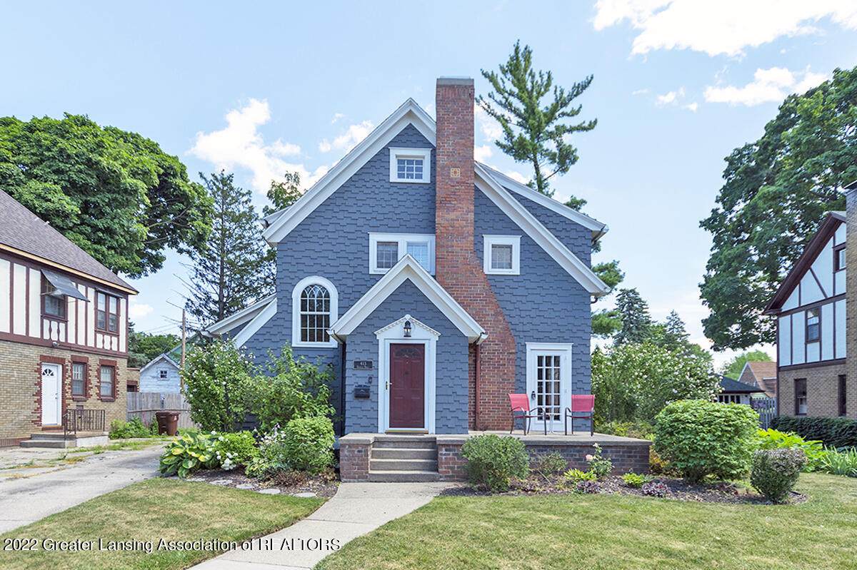 413 Everett Drive - Photo 1