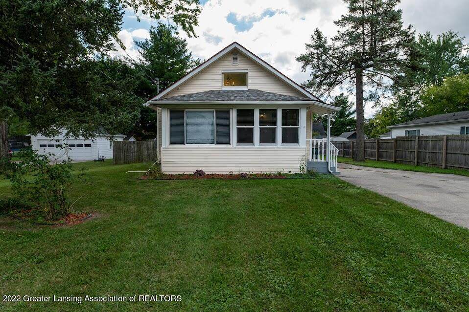 808 Community Street - Photo 1