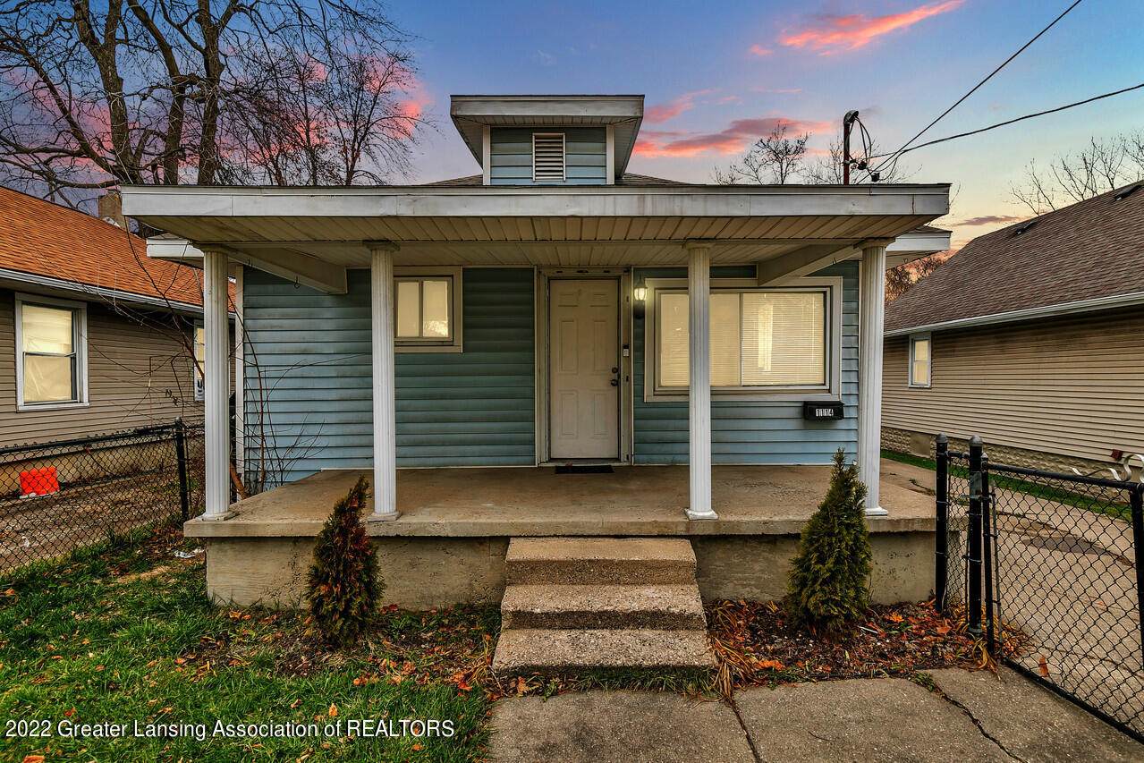 1114 Willow Street - Photo 1