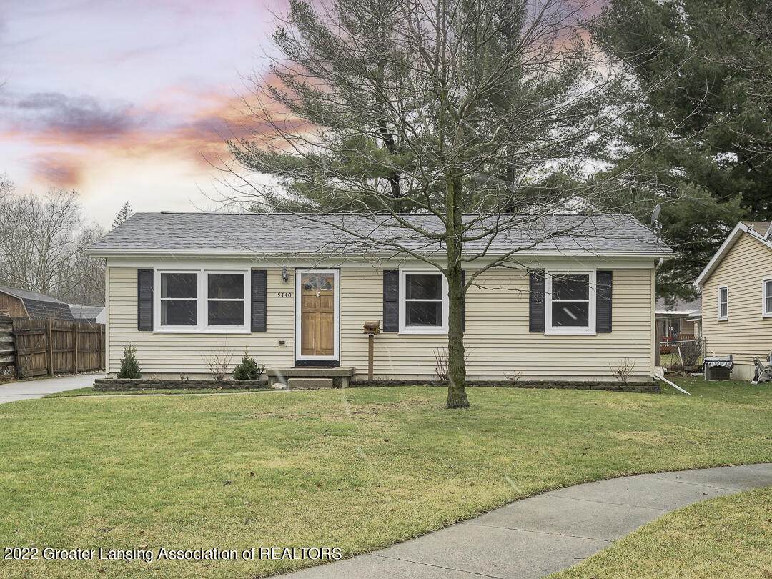 5440 Wendy Circle - Photo 1