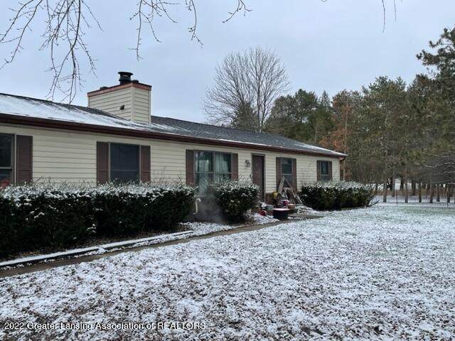 5799 Price Road - Photo 1