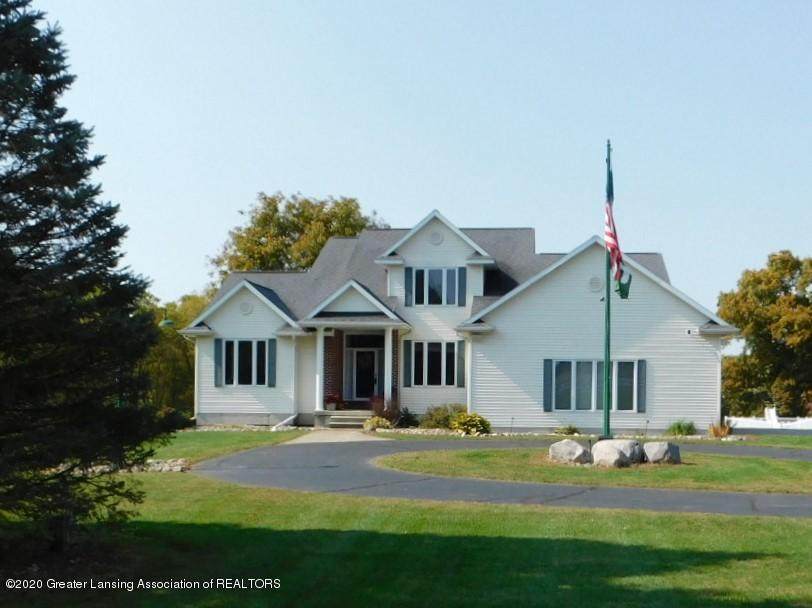 1720 Ives Road - Photo 1