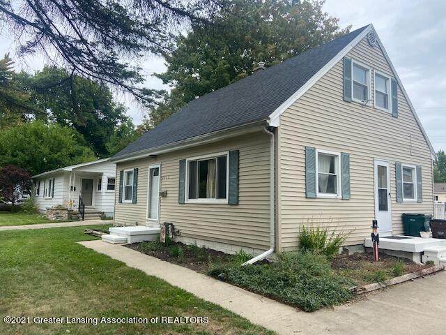 2935 Deerfield Avenue - Photo 1