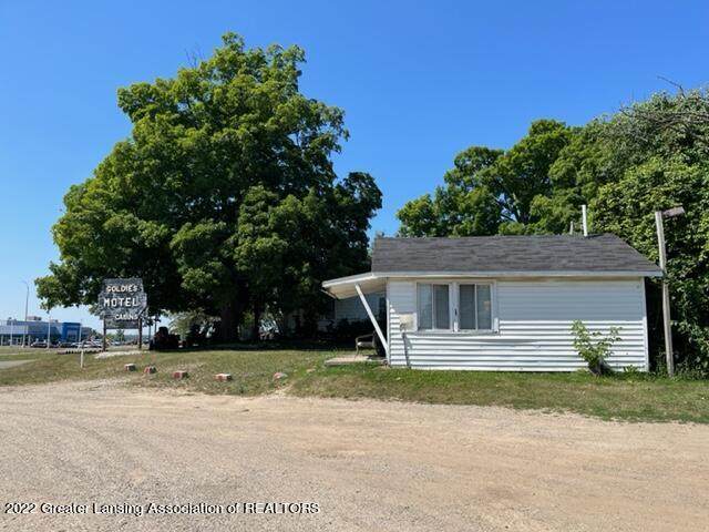 1653 Lansing Road - Photo 1