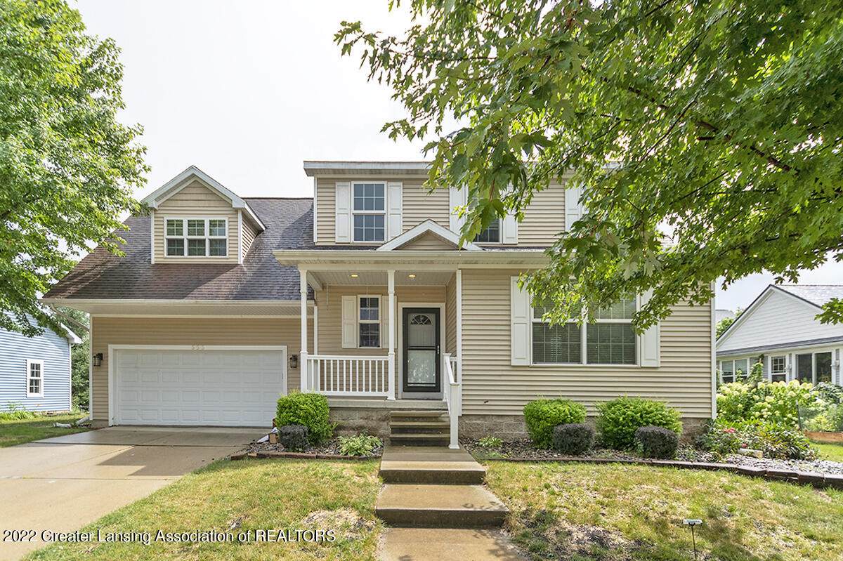 555 Buteo Drive - Photo 1