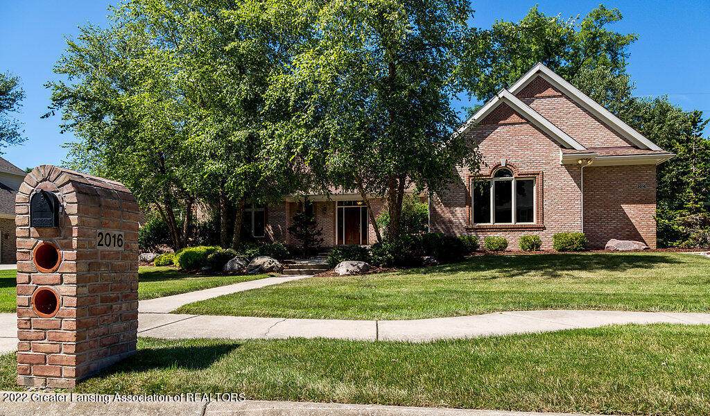 2016 Belwood Drive - Photo 1