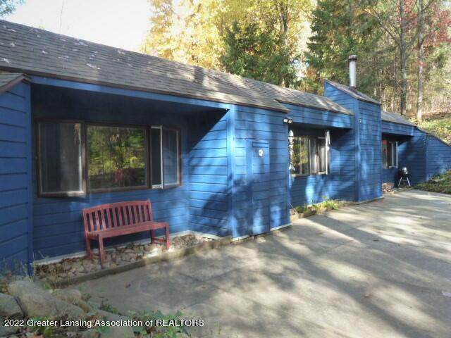 8654 Babcock Road - Photo 1