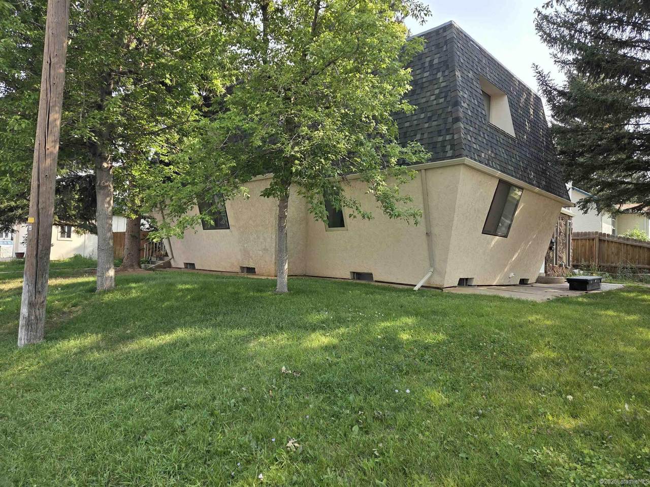 1103 Canby Street - Photo 1