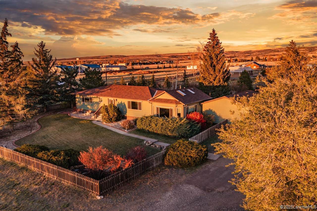 2211 Fairview Dr. - Photo 1