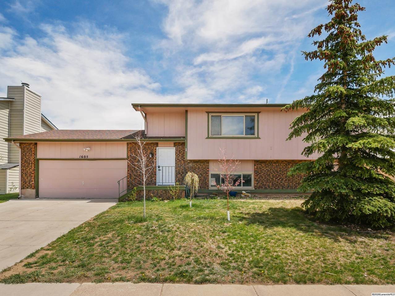 1605 Palomino - Photo 1