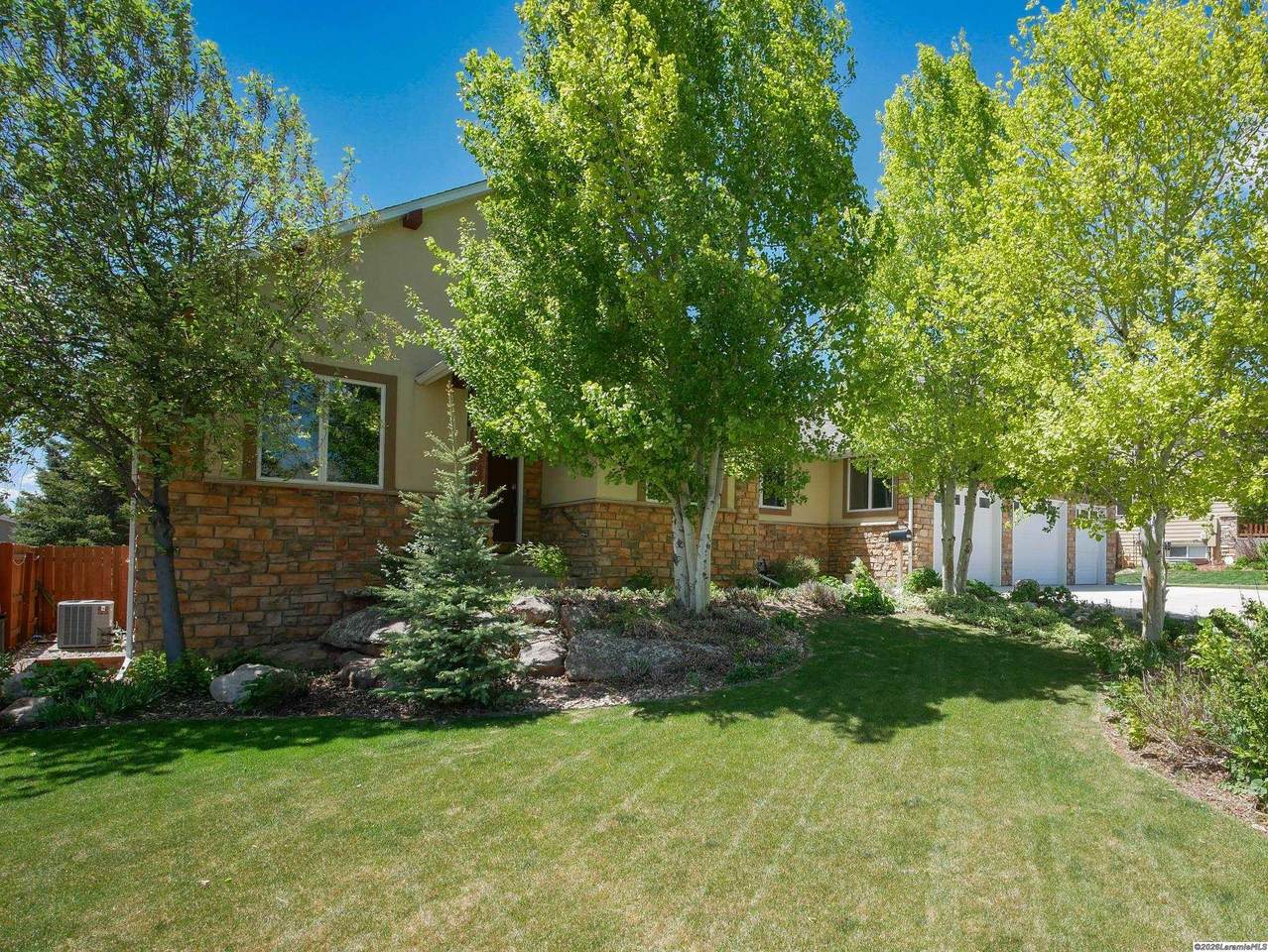 2130 Edward Dr - Photo 1