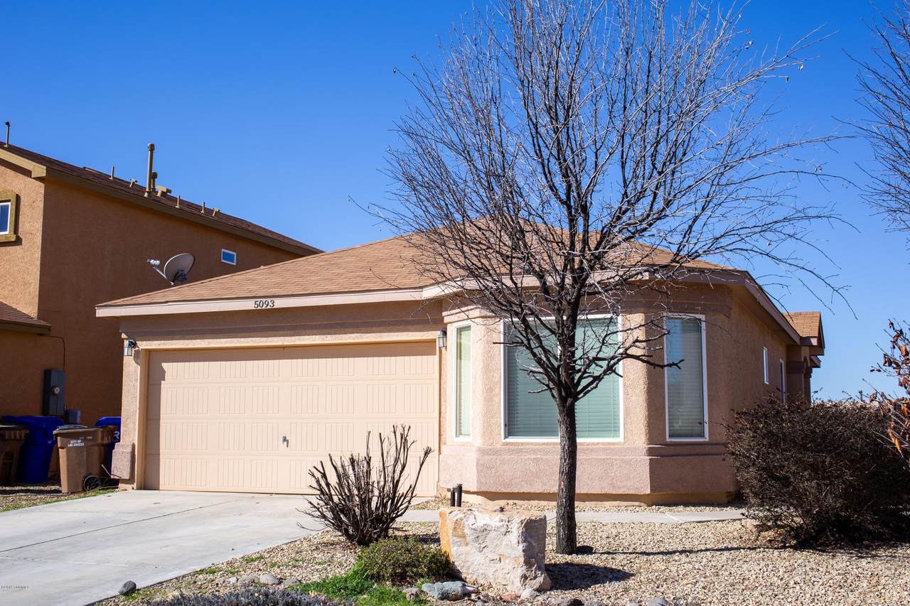 5093 Kensington Way - Photo 1