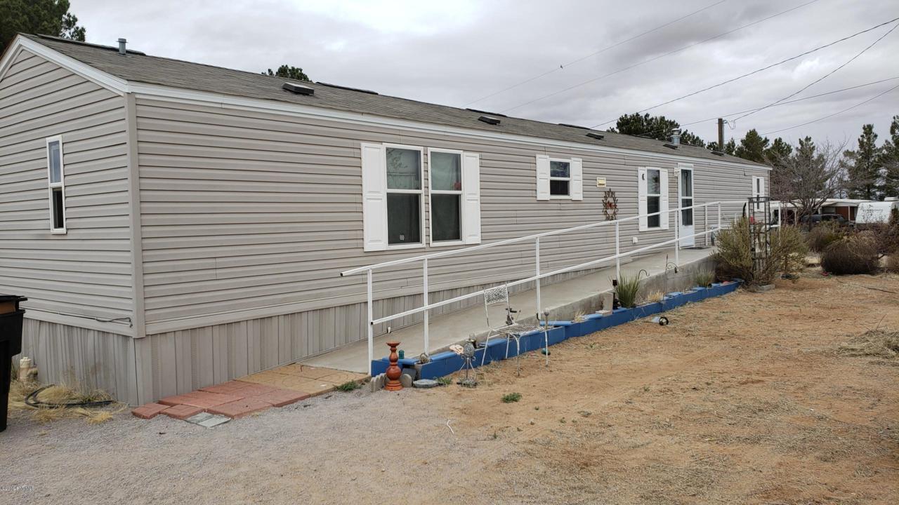 7095 Mac Arthur Road - Photo 1