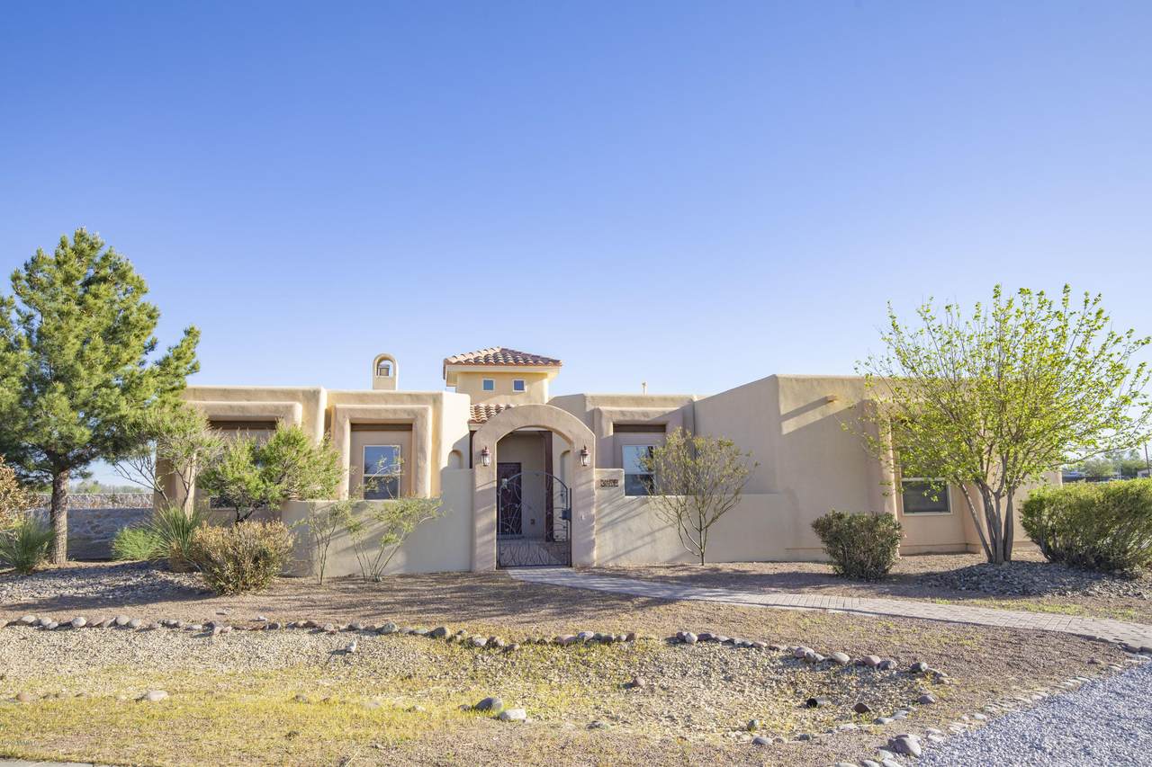 3408 Del Rio Court - Photo 1