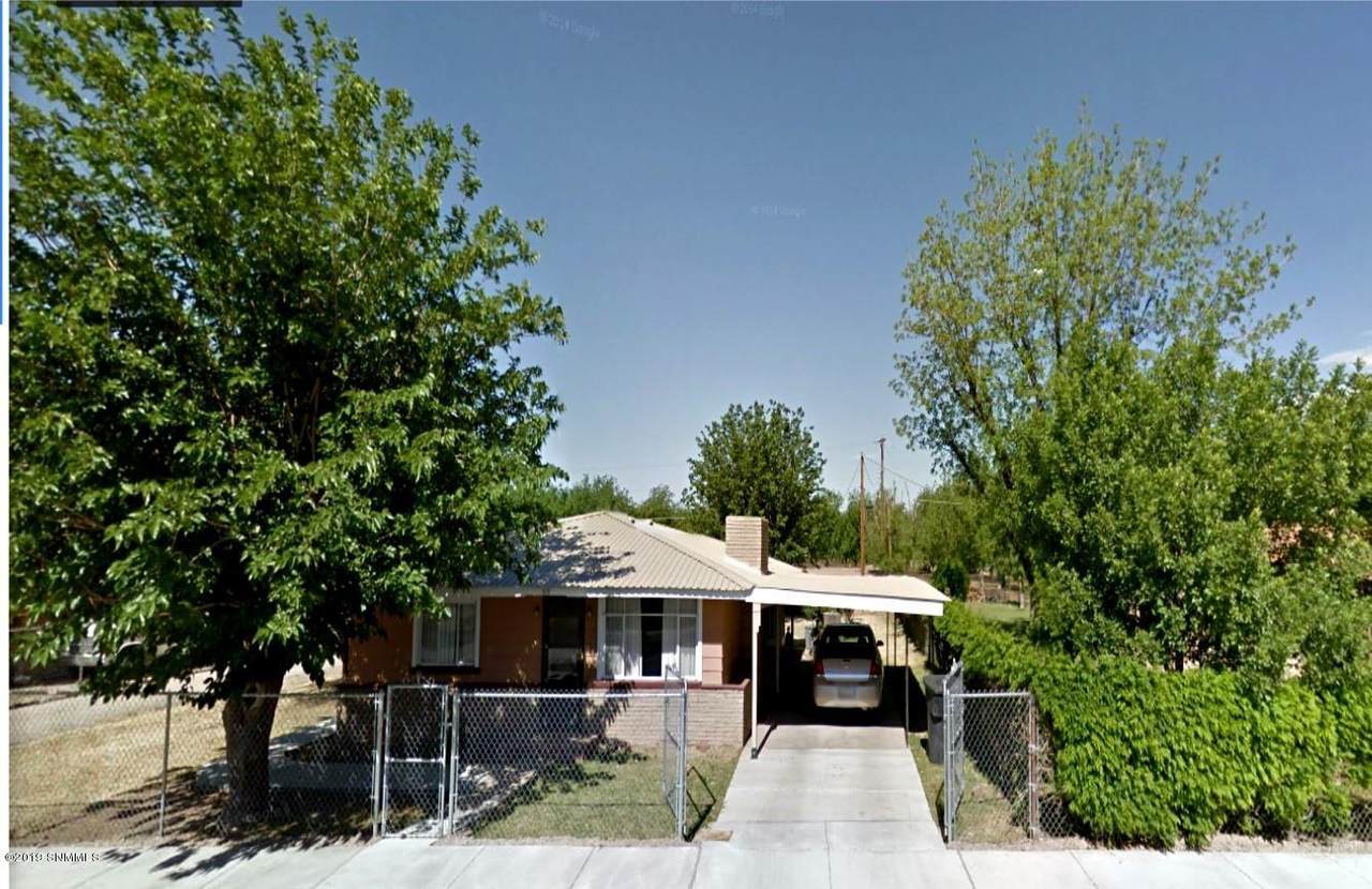 519 Adams St - Photo 1