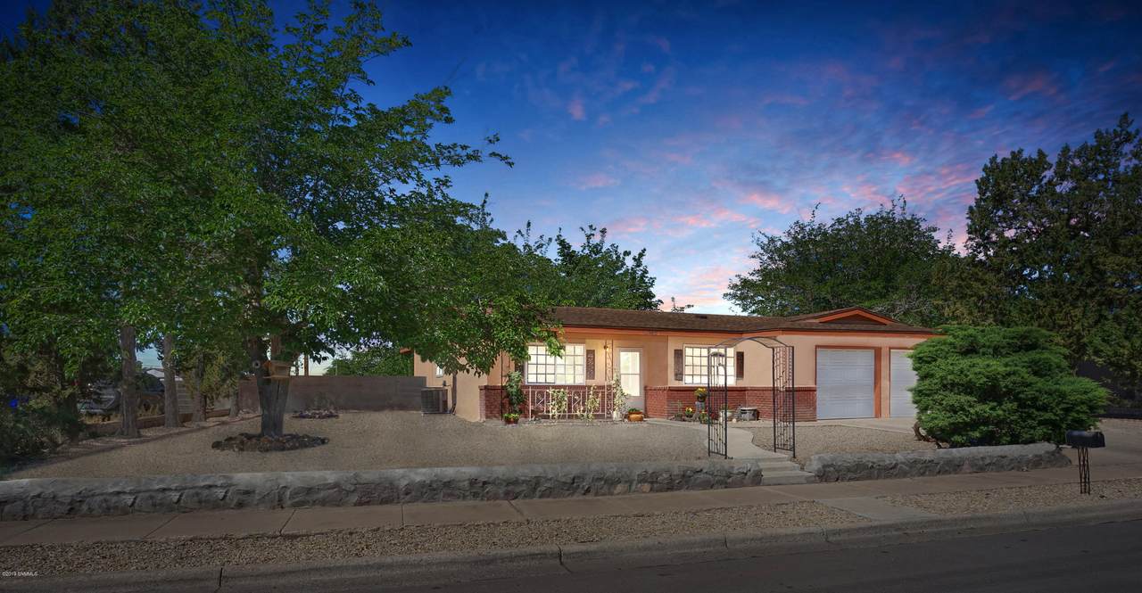 1805 Beverly Place - Photo 1