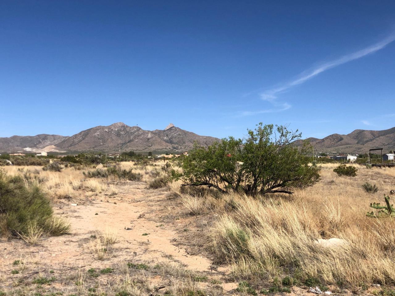 7170 Macarthur Road - Photo 1