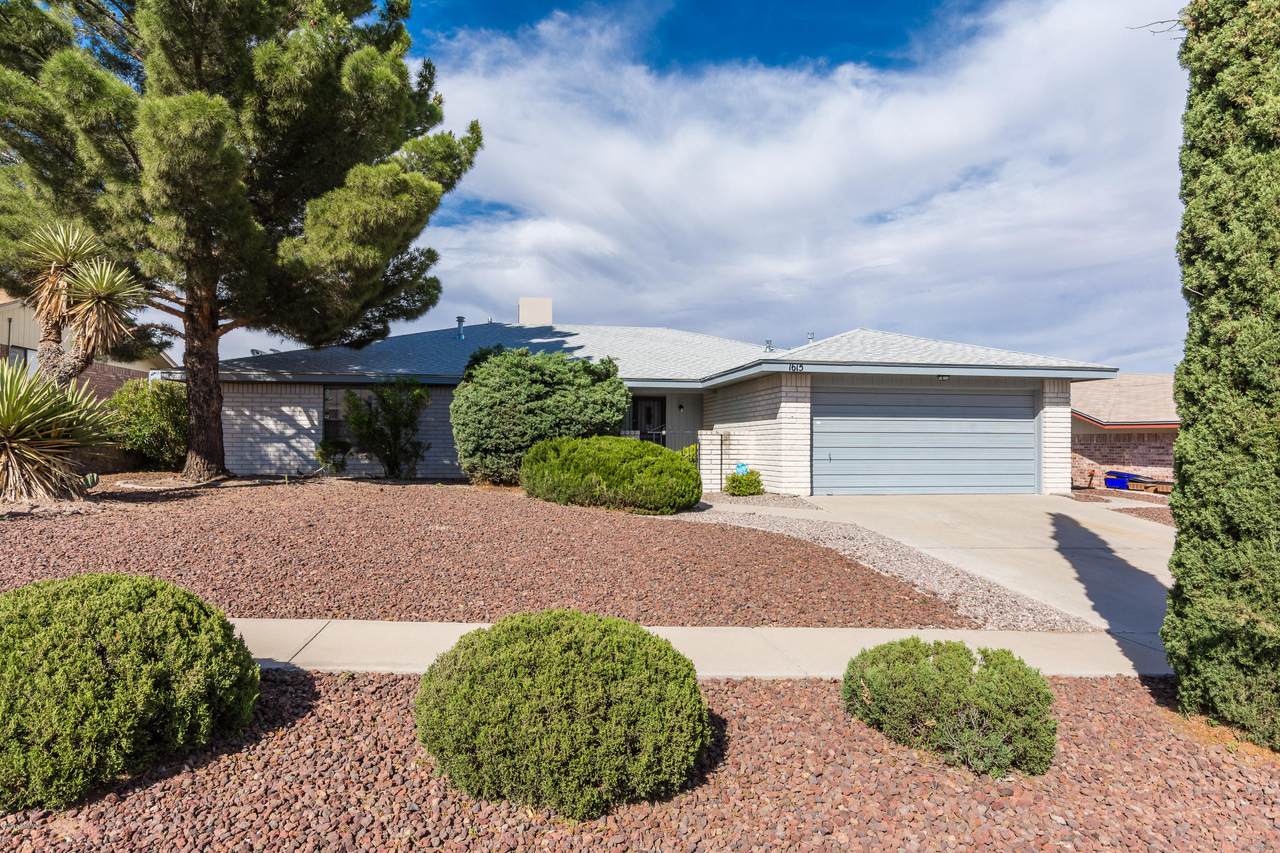 1615 Candlelight Drive - Photo 1