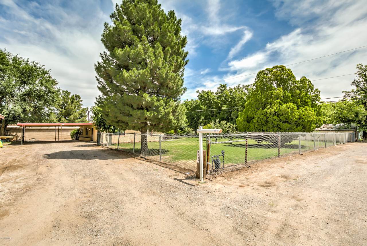 1817 La Puente Lane - Photo 1
