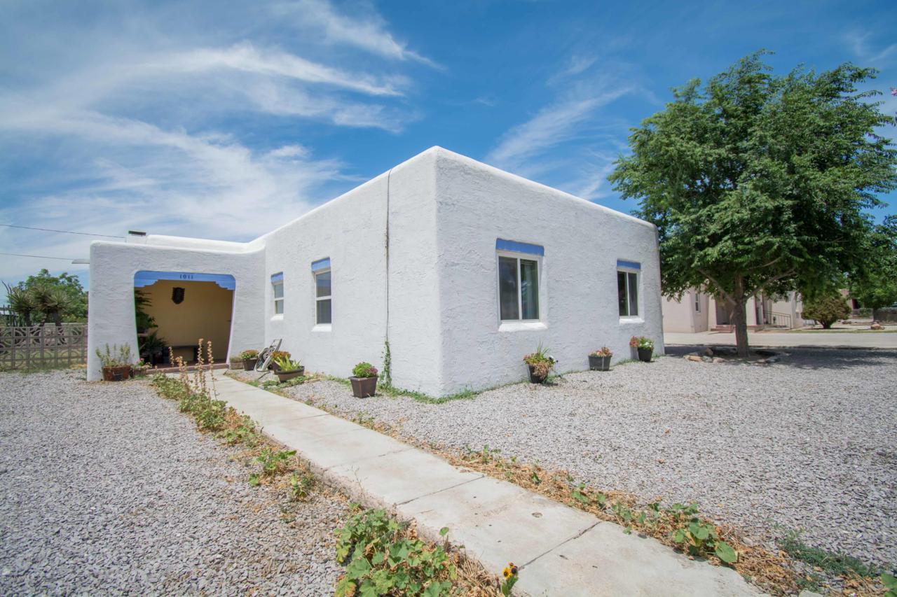 1011 Melendres Street - Photo 1