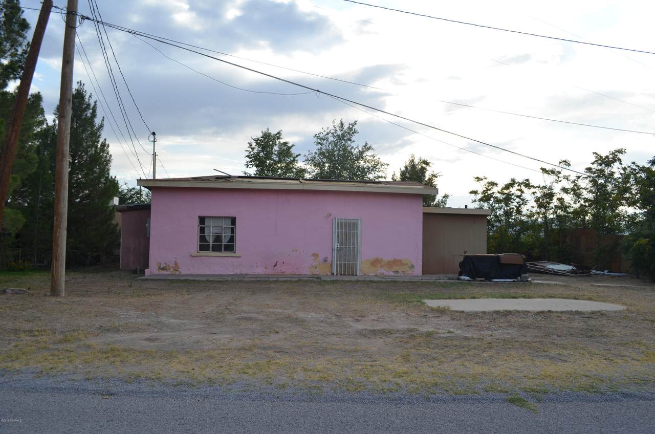 5627 Abeyta Road - Photo 1