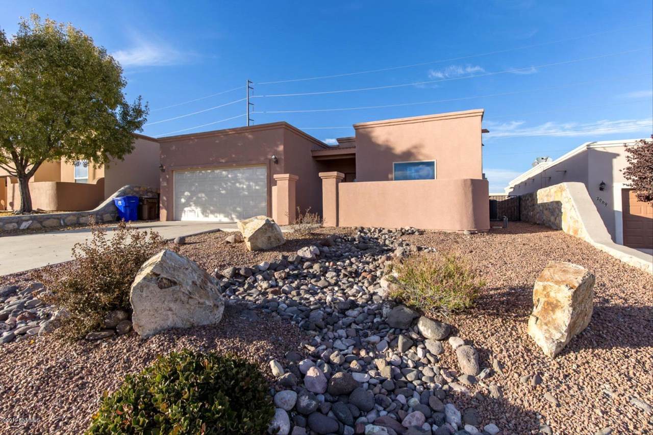 2065 San Patricio Loop - Photo 1