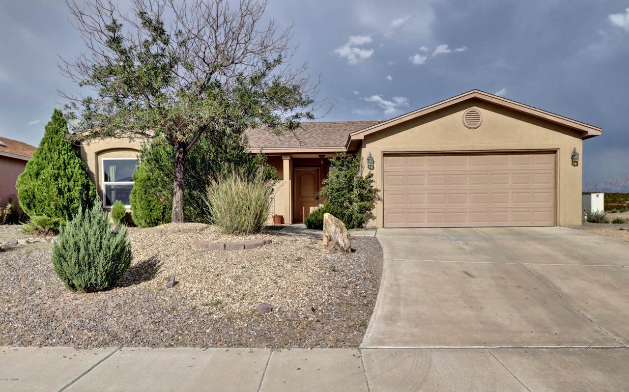 4704 Kerry Ann Place - Photo 1