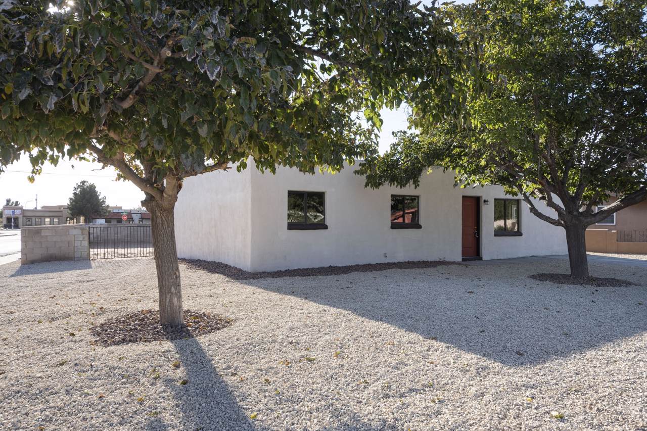1605 Sacramento Street - Photo 1