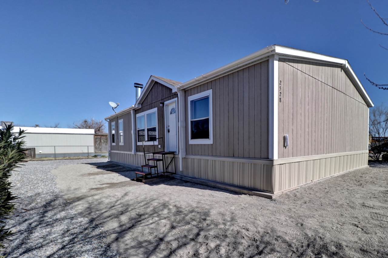 2528 Waltz Lane - Photo 1