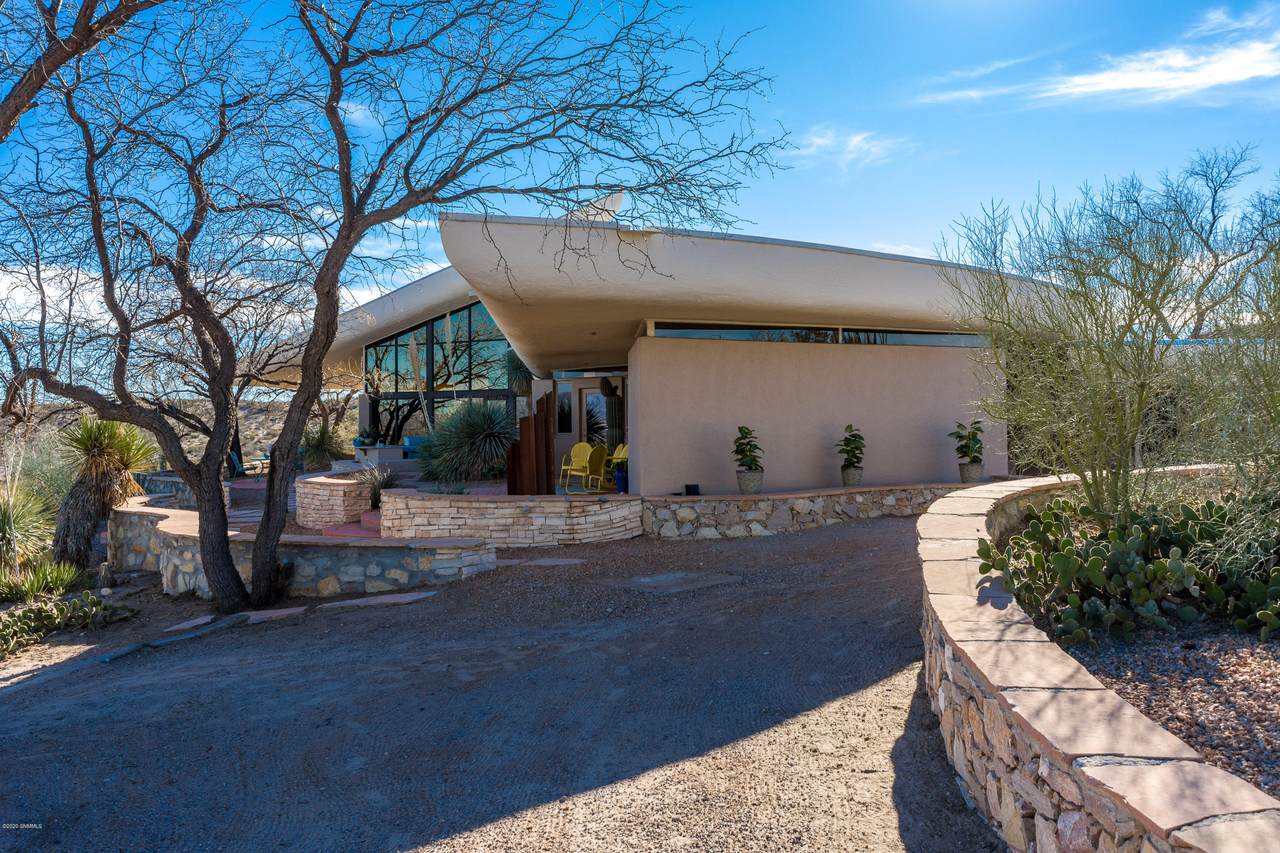 6835 Cottontail Lane - Photo 1
