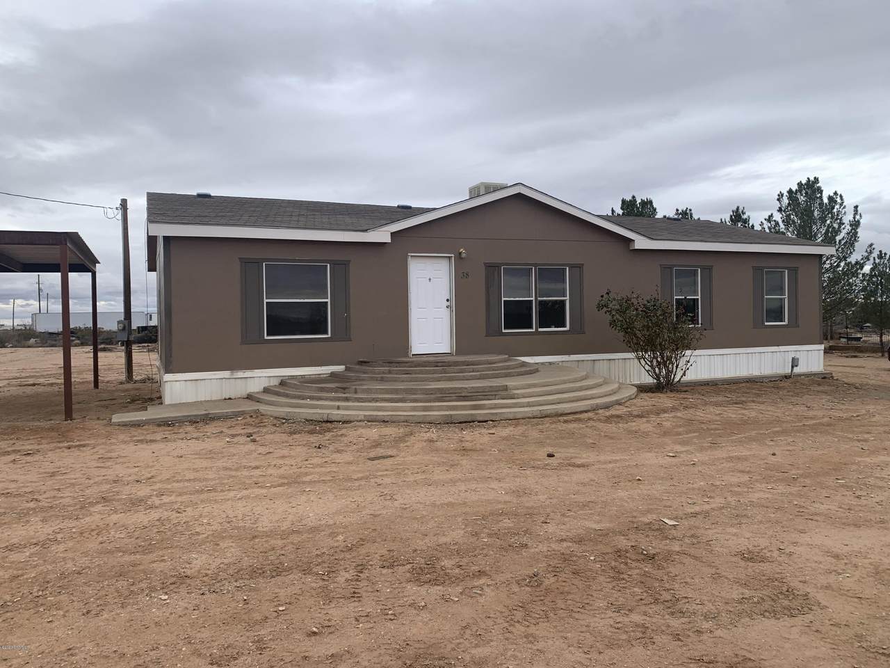 38 Starview Avenue - Photo 1