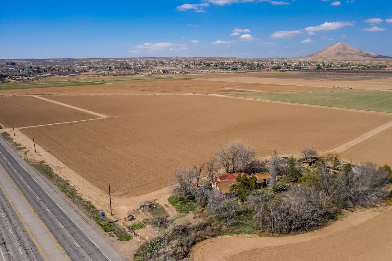 4064 Picacho Avenue - Photo 1